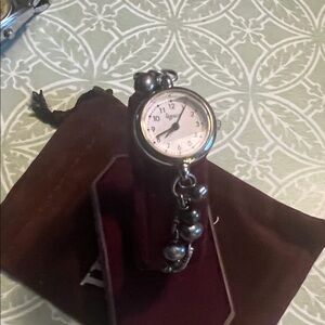 Legacy Silver beaded bracelet Women's Watch New Battery